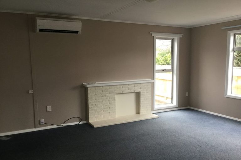 Photo of property in 23 Sweetman Avenue, Paraparaumu Beach, Paraparaumu, 5032