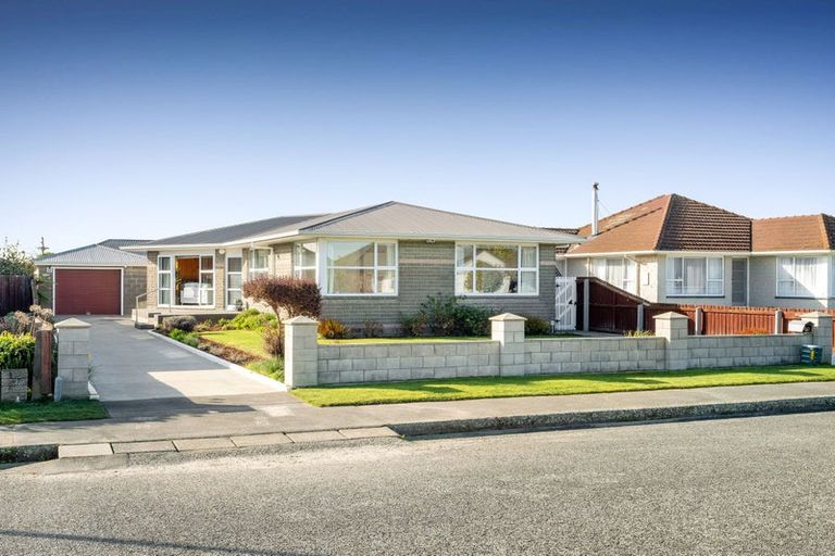 Photo of property in 80 Blankney Street, Hornby, Christchurch, 8042
