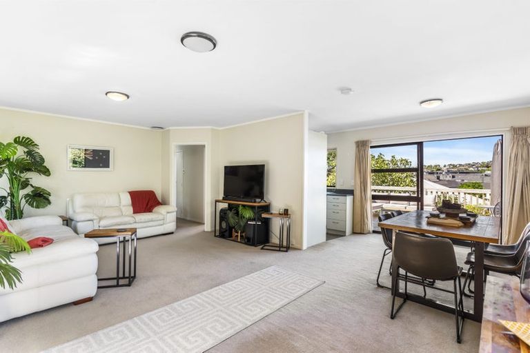 Photo of property in 63b Albatross Road, Red Beach, 0932