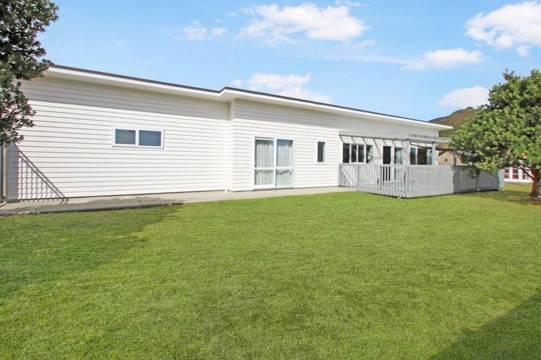 Photo of property in 13 Kokopu Street, Ahipara, Kaitaia, 0481