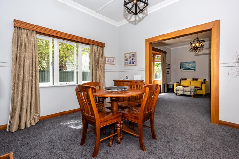 Photo of property in 33 Cobden Street, Gisborne, 4010