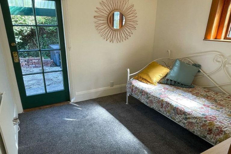 Photo of property in 77 Colombo Street, Somerfield, Christchurch, 8023