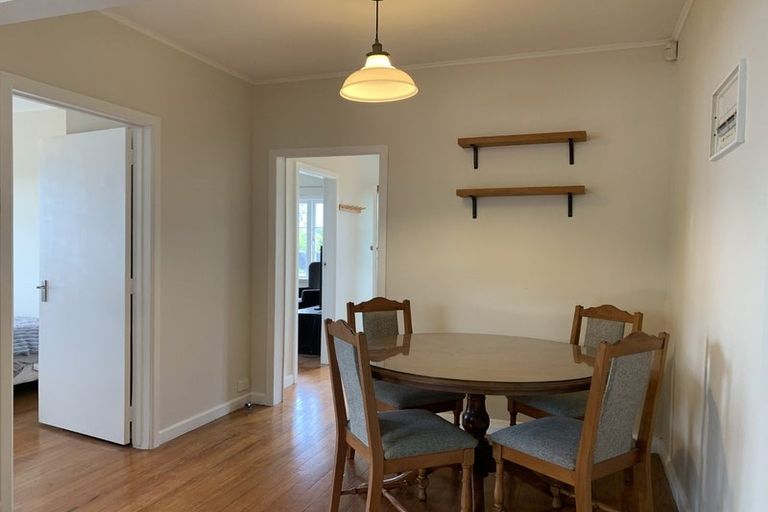 Photo of property in 1/38 Eastglen Road, Glen Eden, Auckland, 0602