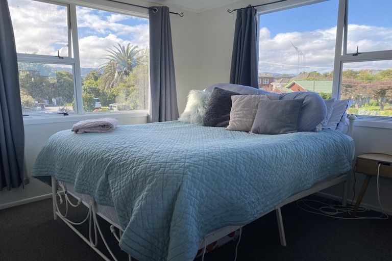 Photo of property in 4 Eatwell Avenue, Paraparaumu Beach, Paraparaumu, 5032