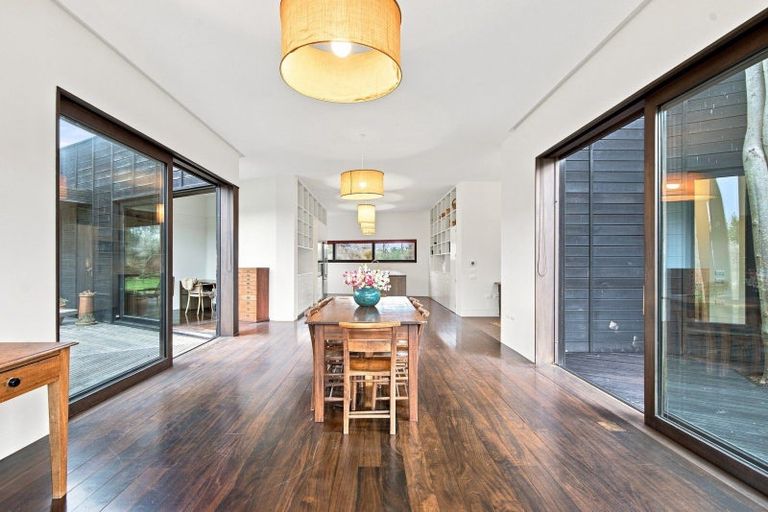 Photo of property in 39 Main Road North, Geraldine, 7930