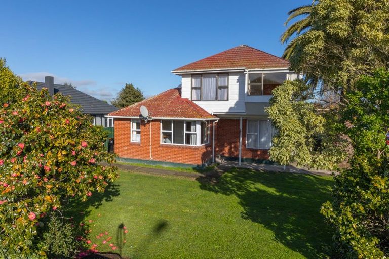 Photo of property in 184 Botanical Road, Takaro, Palmerston North, 4412