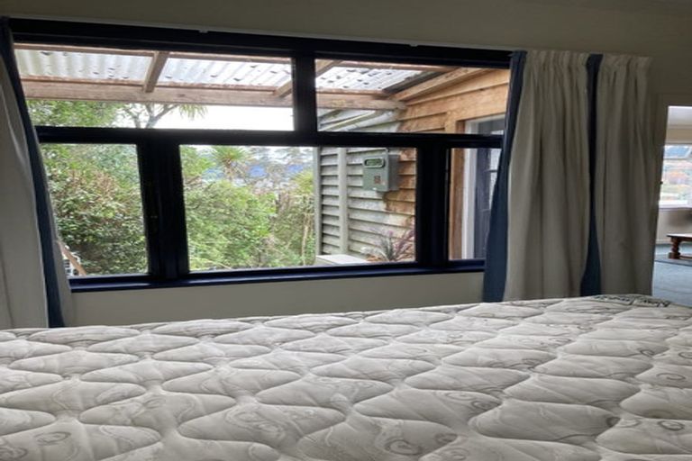 Photo of property in 38 Marine Parade, Macandrew Bay, Dunedin, 9014