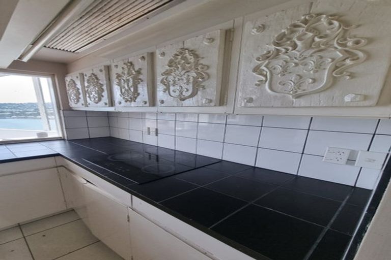 Photo of property in 9 Rangitane Street, Maupuia, Wellington, 6022