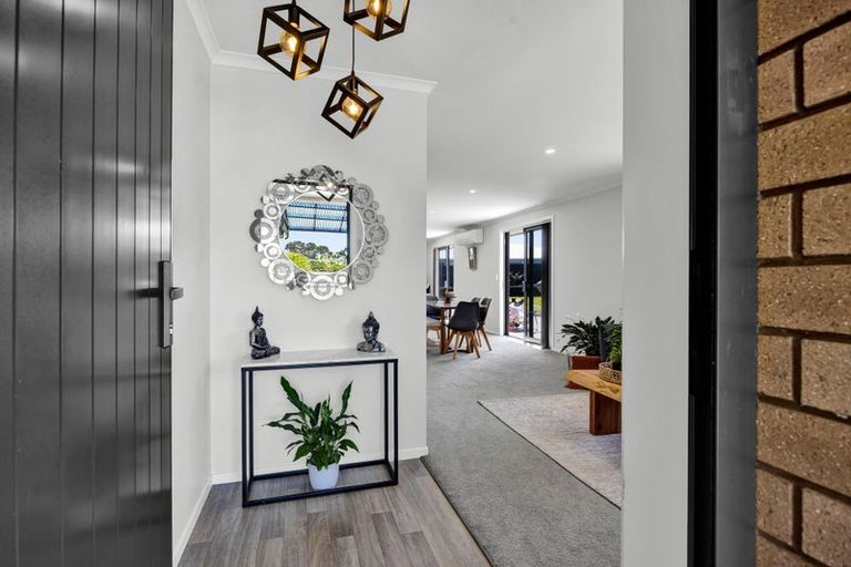 Photo of property in 22b Larlin Drive, Hawera, 4675