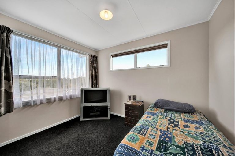 Photo of property in 4 Cowling Road, Hurdon, New Plymouth, 4310