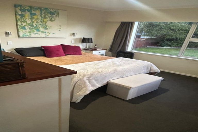 Photo of property in 43 Te Kupe Road, Paraparaumu Beach, Paraparaumu, 5032