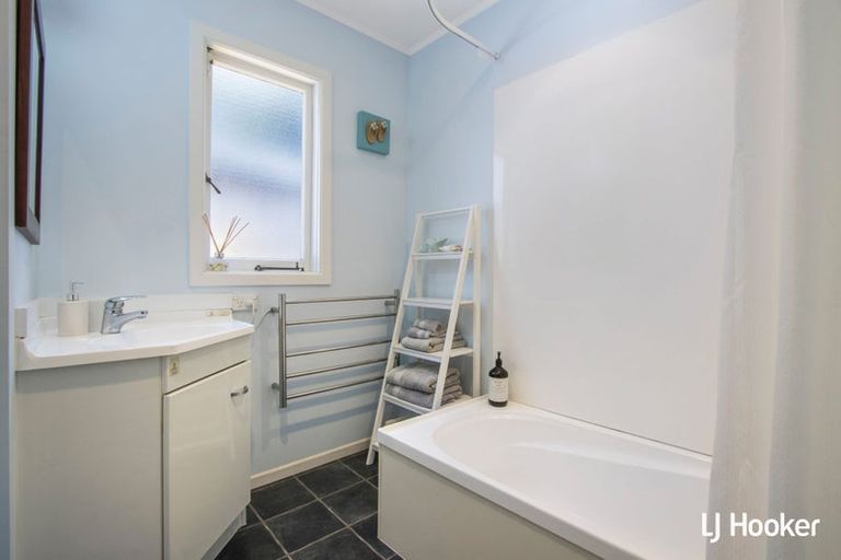 Photo of property in 20 Marine Avenue, Waihi Beach, 3611