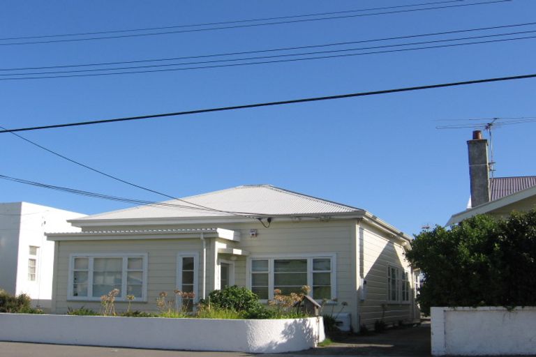 Photo of property in 27 William Street, Petone, Lower Hutt, 5012