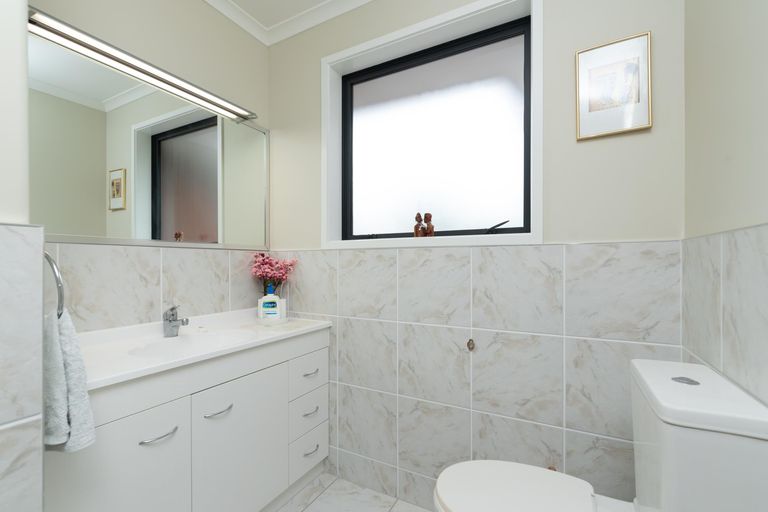 Photo of property in 6 Okura Drive, Kerikeri, 0230