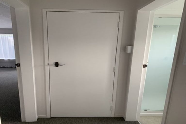 Photo of property in 50b Hartford Crescent, Totara Park, Upper Hutt, 5018