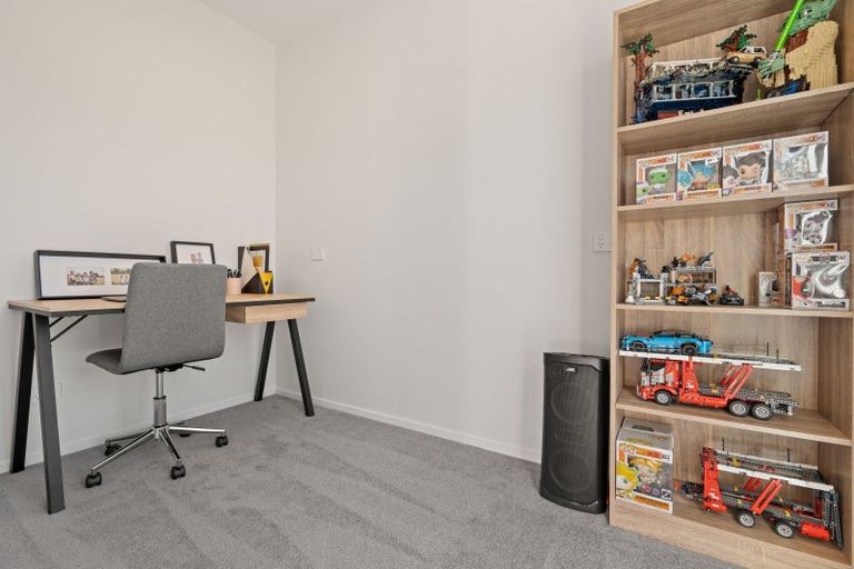 Photo of property in 19b Madison Street, Carterton, 5713