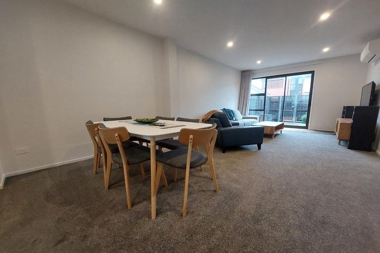 Photo of property in 74 Manarini Road, Westgate, Auckland, 0614