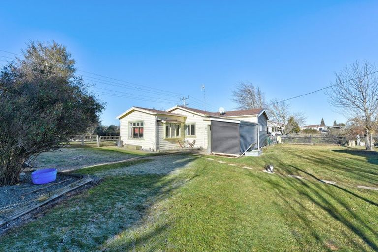 Photo of property in 9 Essex Street, Mossburn, 9792