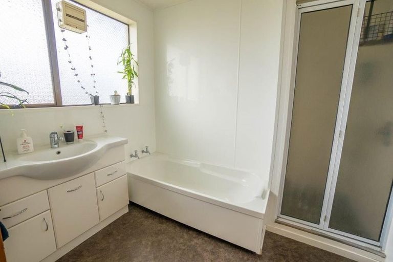 Photo of property in 1-4/74 High Street, Kensington, Timaru, 7910