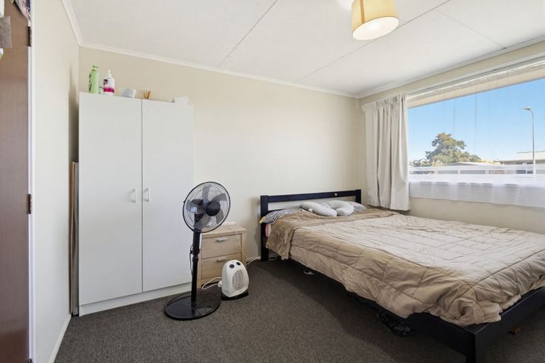 Photo of property in 4 Jupiter Street, Milson, Palmerston North, 4414