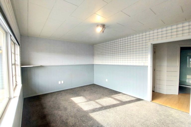 Photo of property in 2/87b Verbena Road, Birkdale, Auckland, 0626