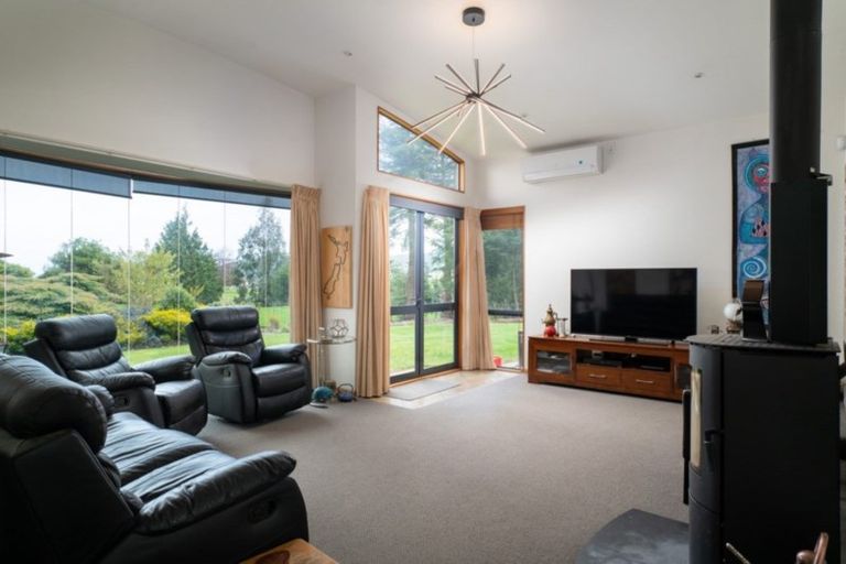 Photo of property in 3/504 Mapara Road, Acacia Bay, Taupo, 3385