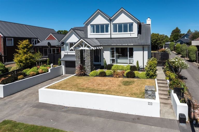 Photo of property in 223 Maidstone Road, Avonhead, Christchurch, 8042