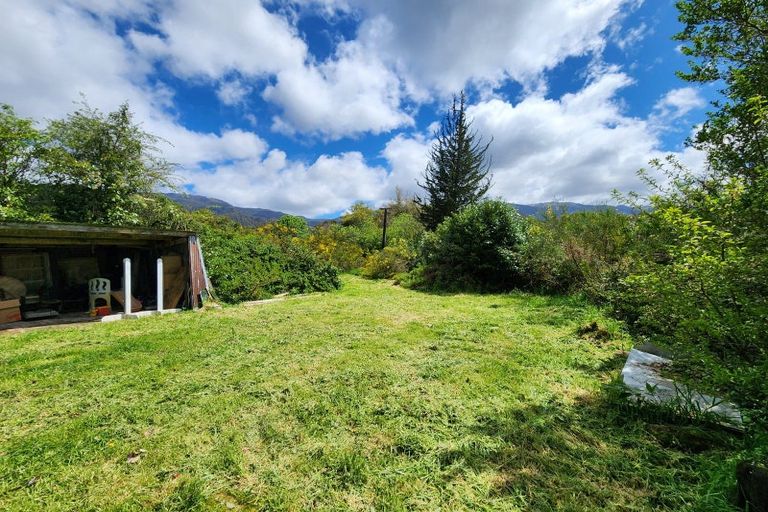 Photo of property in 5 Town Belt South, Blackball, 7804