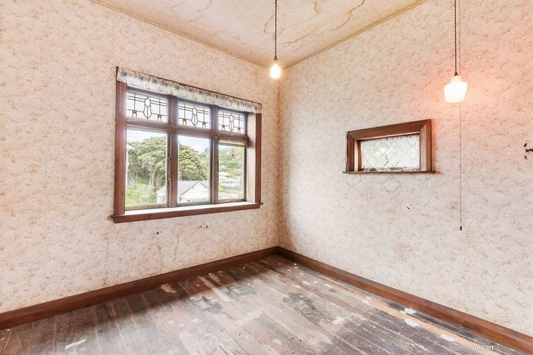 Photo of property in 9 Mckinley Crescent, Brooklyn, Wellington, 6021