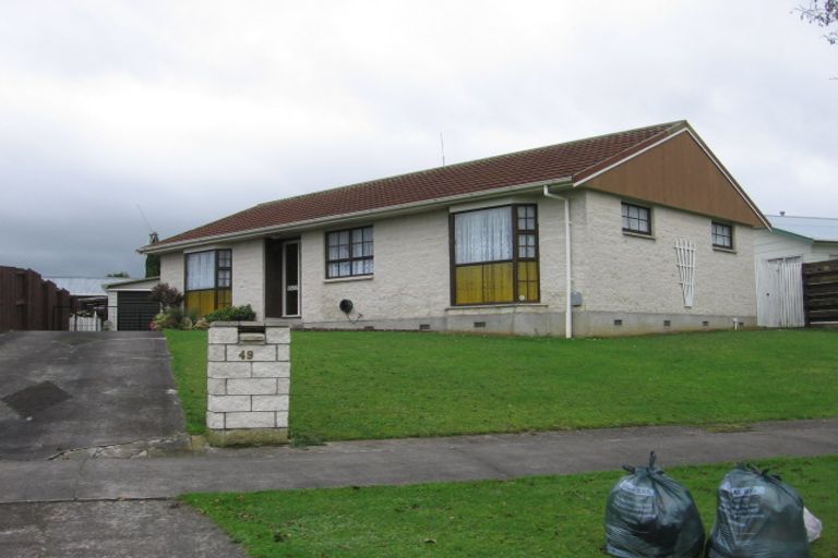 Photo of property in 49 Hillcrest Drive, Kelvin Grove, Palmerston North, 4414