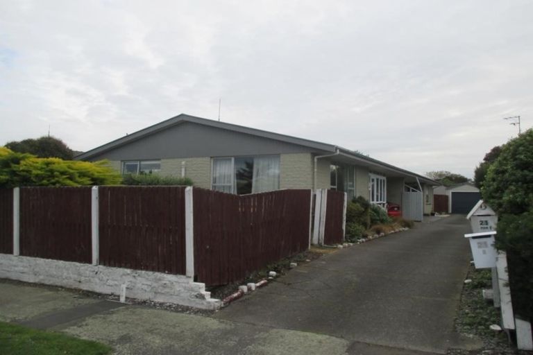 Photo of property in 1/21 Staffa Street, Woolston, Christchurch, 8062