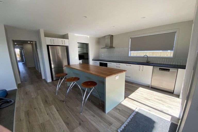 Photo of property in 239 Huatoki Street, Upper Vogeltown, New Plymouth, 4310