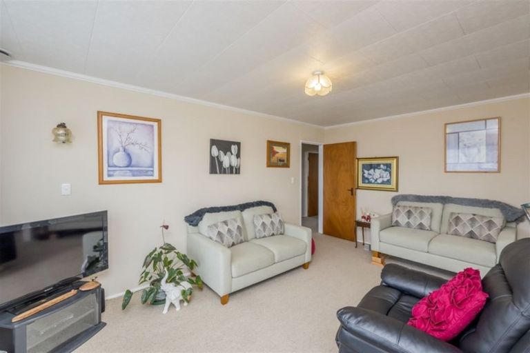 Photo of property in 15 Cook Street, Foxton, 4814