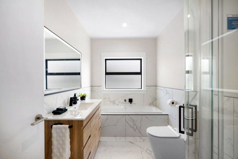 Photo of property in 27 Arihi Crescent, Frimley, Hastings, 4120