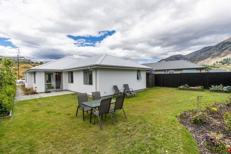 Photo of property in 41 Peterley Road, Lower Shotover, Queenstown, 9304