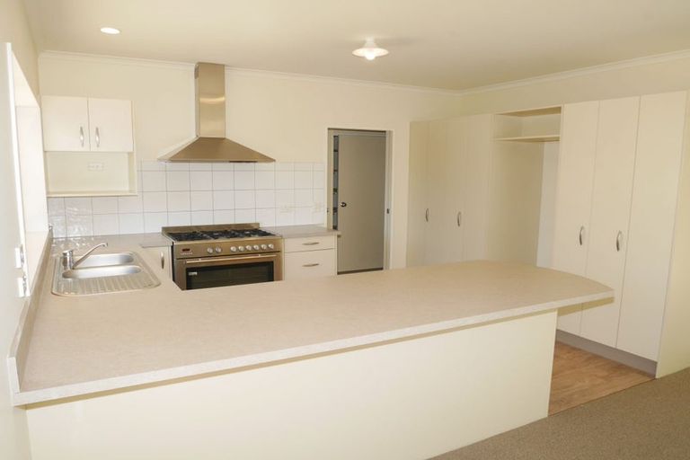 Photo of property in 120 Maui Pomare Road, Nikau Valley, Paraparaumu, 5032