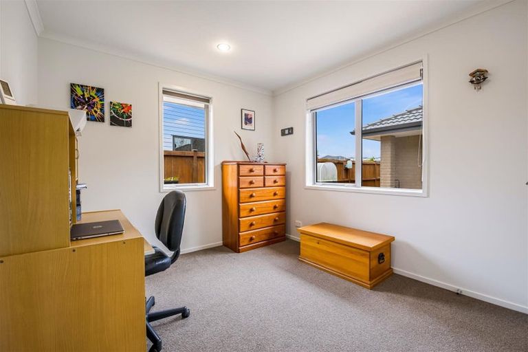 Photo of property in 39 Ridgedale Road, Silverdale, 0932