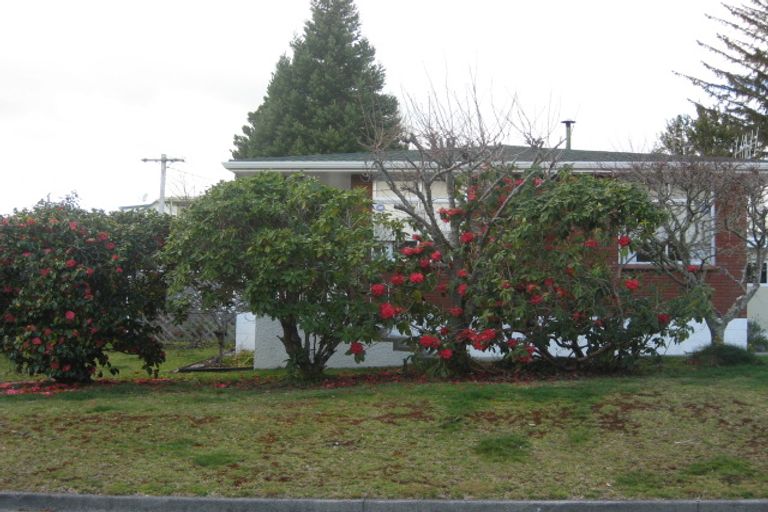 Photo of property in 2/26 Teti Street, Wharewaka, Taupo, 3330