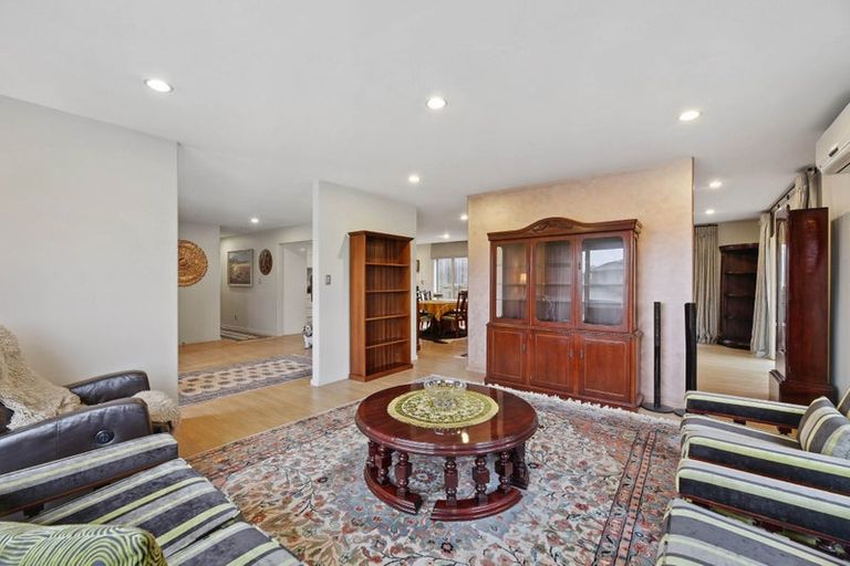 Photo of property in 96 Babich Road North, Ranui, Auckland, 0612