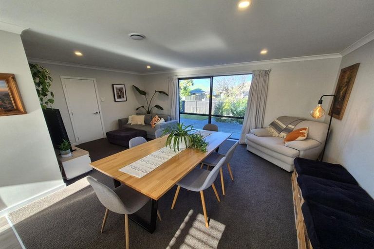 Photo of property in 1/23 Dunedin Street, Redwood, Christchurch, 8051