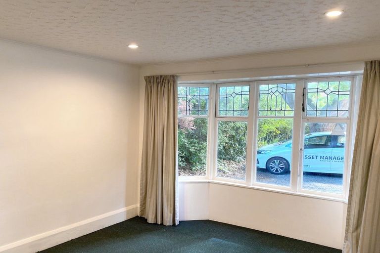 Photo of property in 22 Straven Road, Riccarton, Christchurch, 8011
