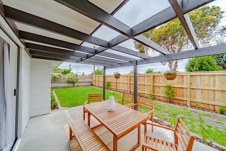 Photo of property in 2/26 Barnard Avenue, Maraenui, Napier, 4110