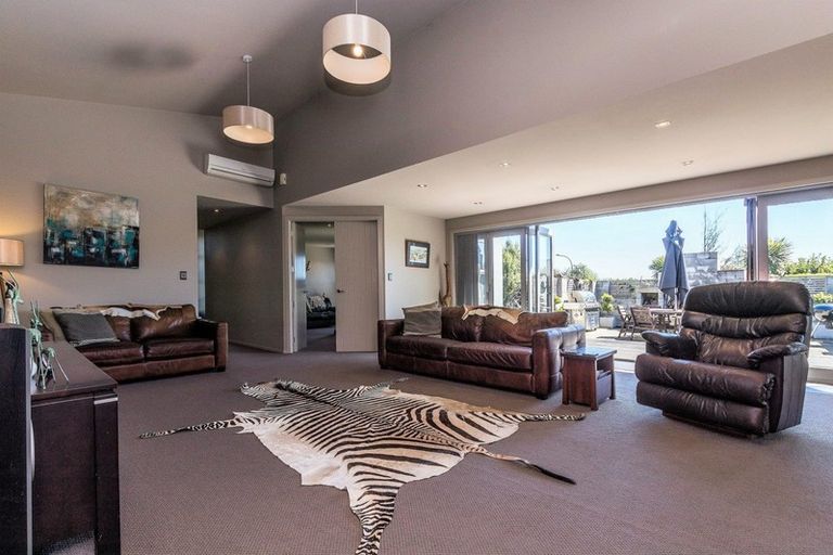 Photo of property in 8 Longwood Drive, Winton, 9720