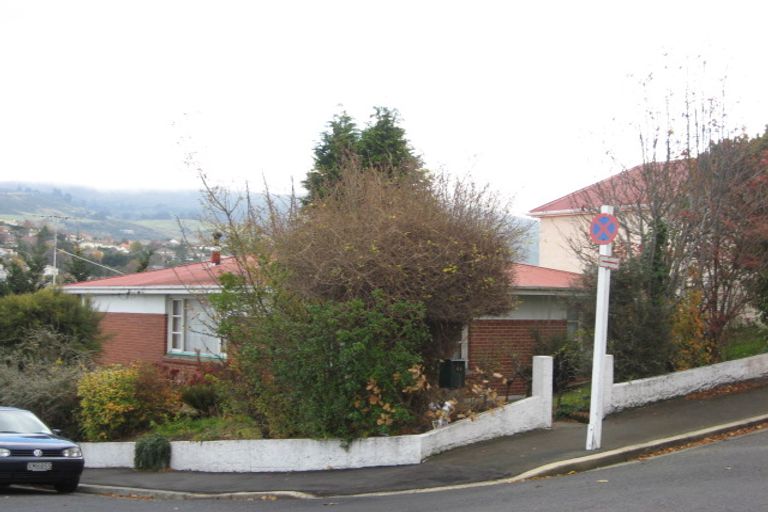 Photo of property in 61 Walton Street, Kaikorai, Dunedin, 9010