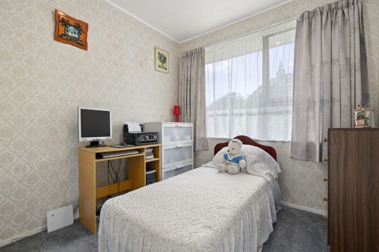 Photo of property in 2/50 Doralto Road, Frankleigh Park, New Plymouth, 4310