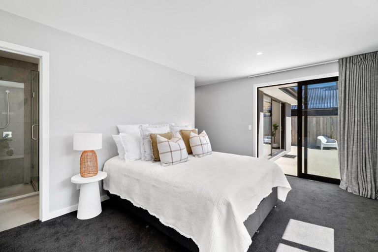 Photo of property in 30 Corriedale Road, Jacks Point, 9371