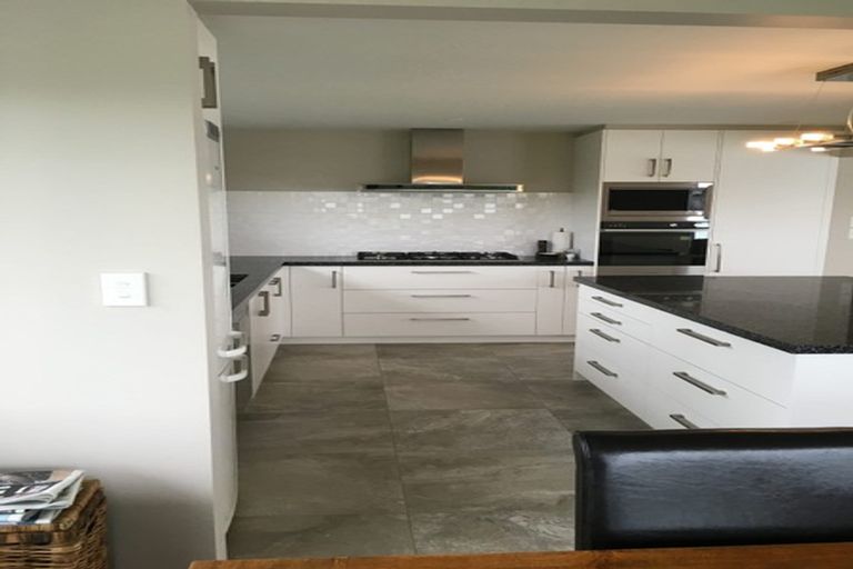 Photo of property in 1/42 Sunrise Avenue, Mairangi Bay, Auckland, 0630