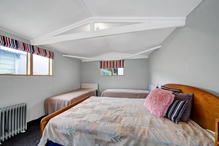 Photo of property in 4a Oha Street, Mokau, 4376