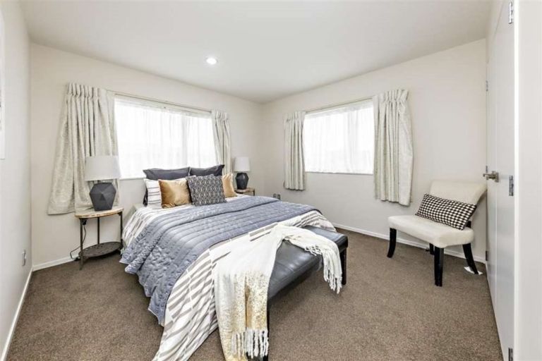 Photo of property in 382 Ormiston Road, Flat Bush, Auckland, 2019