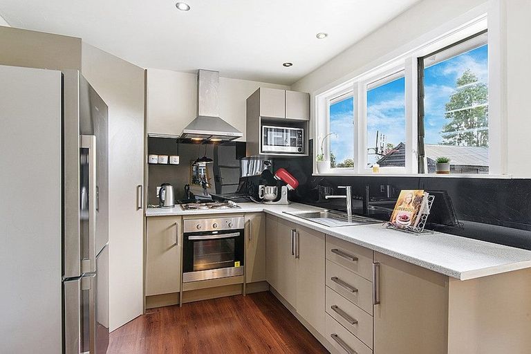 Photo of property in 41 Moreland Avenue, Papanui, Christchurch, 8053